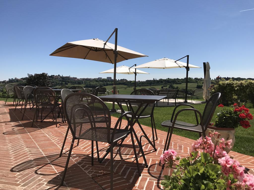 Naturalmente Wine Resort Agliano Terme Buitenkant foto